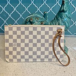 Louis Vuitton Pouch