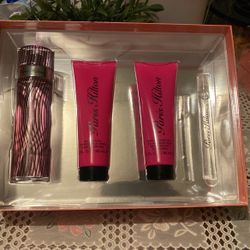 Paris Hilton Set 3.4 Oz