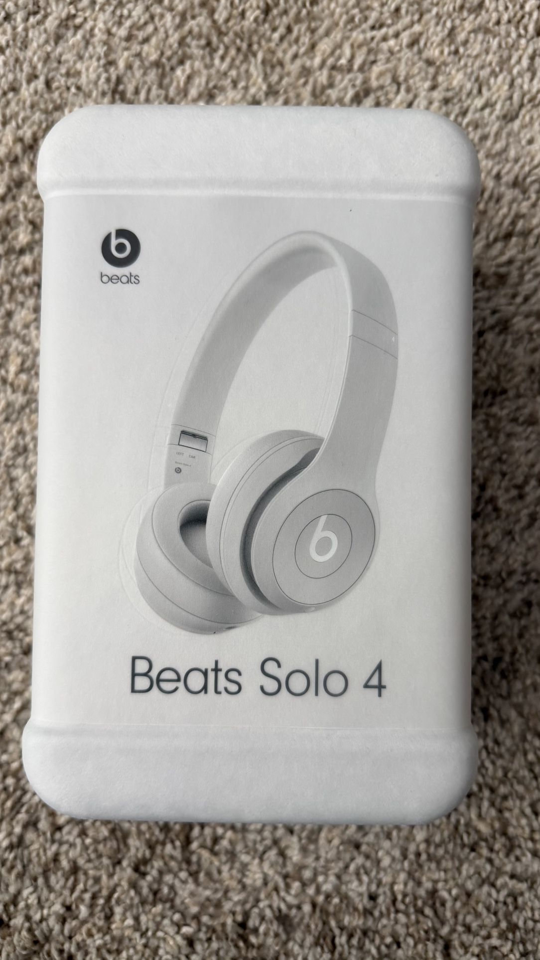 Beats Solo 4