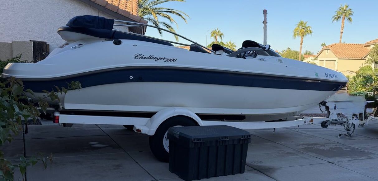 Seadoo, Challenger, 2000, V6 Mercury EFI Jet,