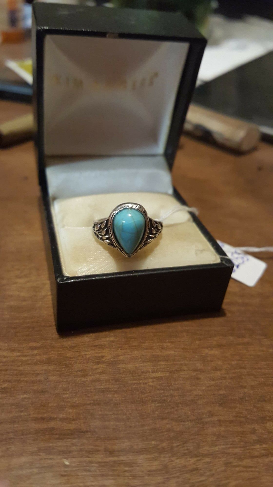 Brand New Fashion Vintage Turquoise Ladies Ring.