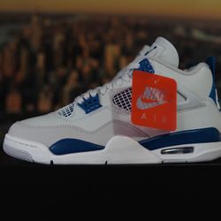 Jordan 4 Military Blue Size 9.5 Mens