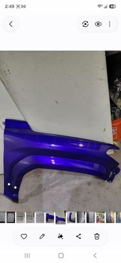 VENDO FENDER PARA TOYOTA TACOMA  2025