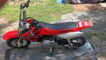 H0nda 50cc CRF dirt bike