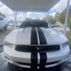 2010 Ford Mustang