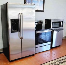 Stainless steel kitchen set