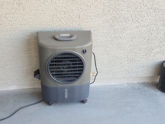 Hydro water air conditioner. Comes with original box