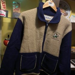 Size Small Vintage Norte Dame Knit 