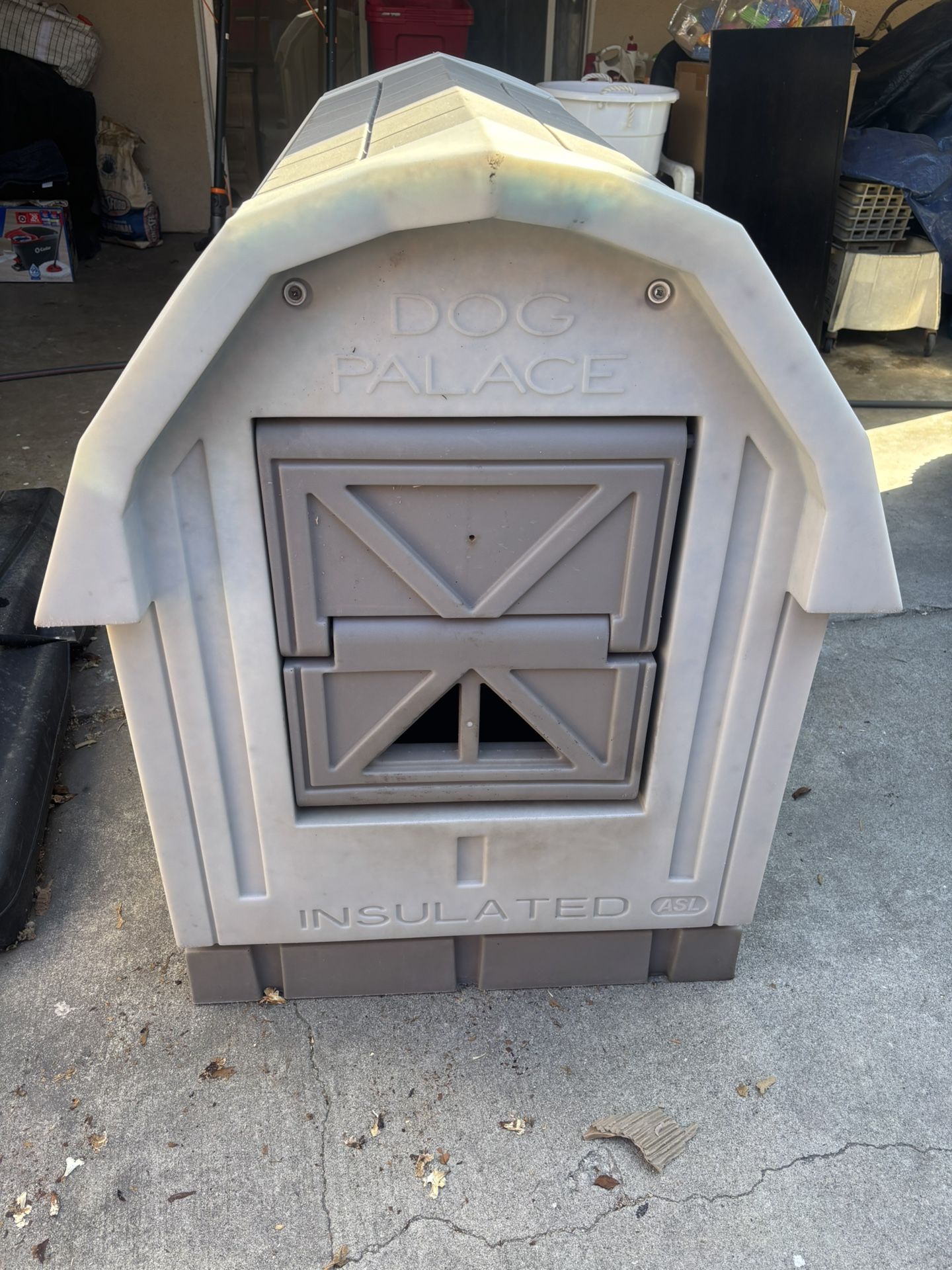 Dog House