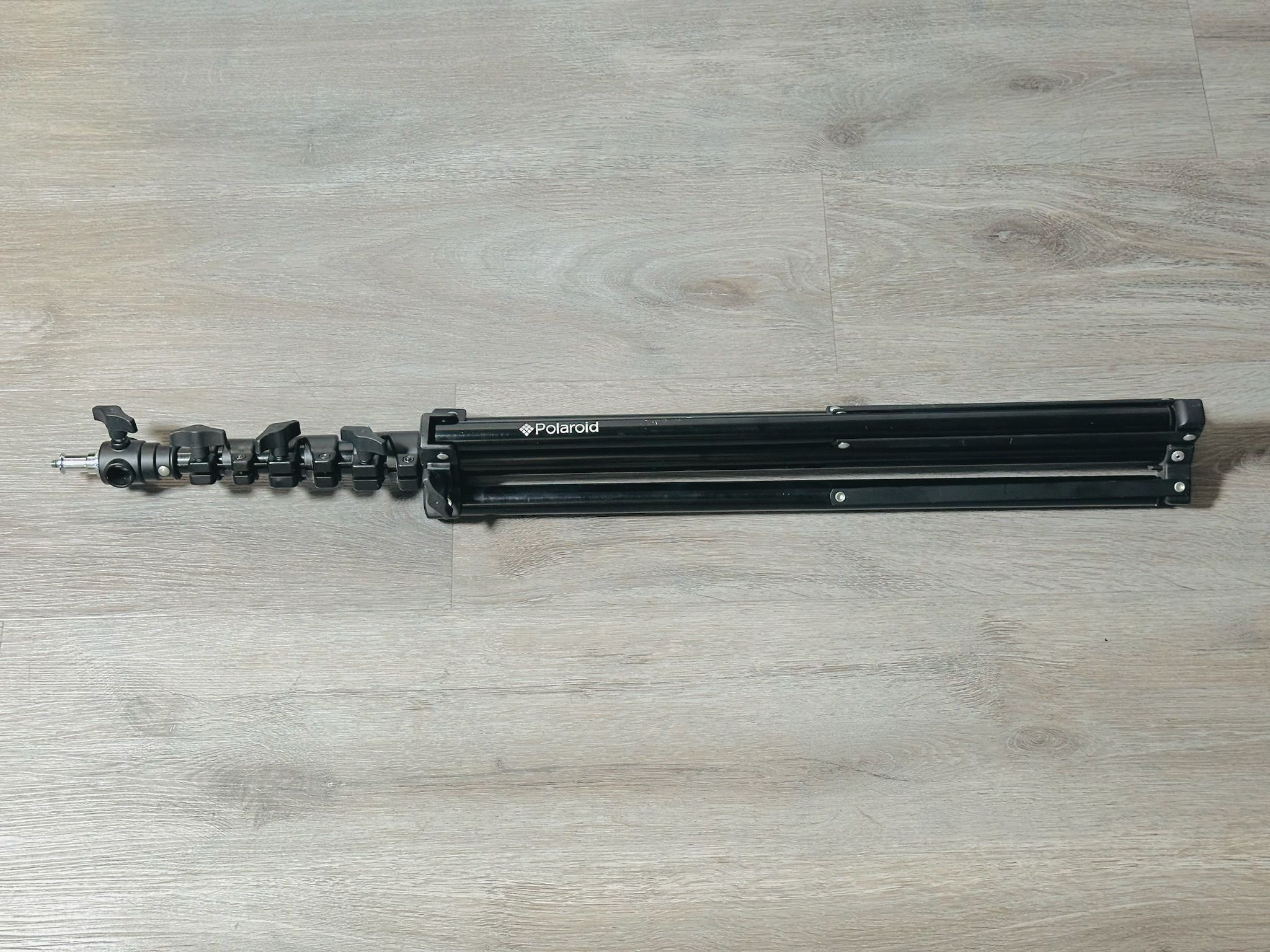 Polaroid light stand 9' Tall