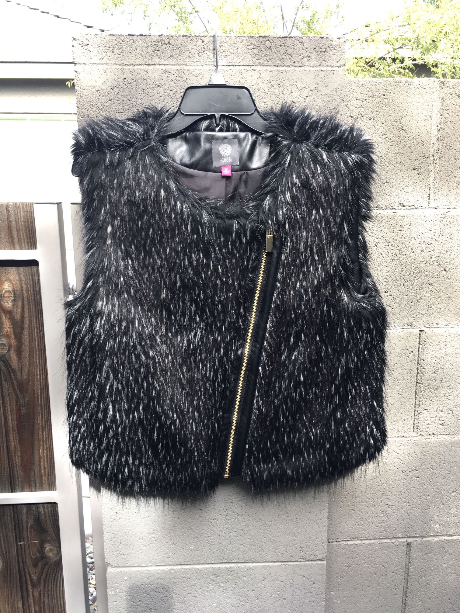 NWOT Vince Camuto Faux Fur Vest, Medium