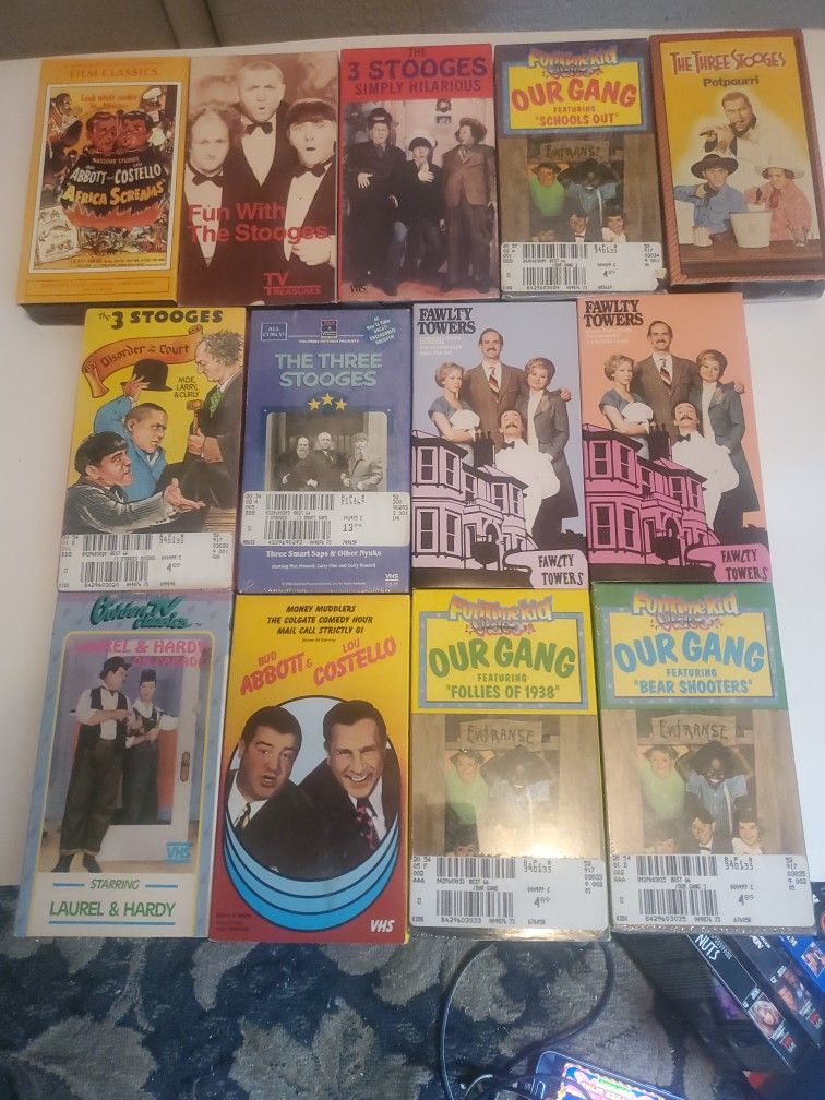 13 VHS Specialty Comedies - Top Variety