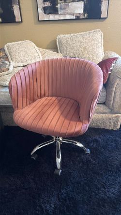 Modern Velvet Vanity/Office Chair - Dusty Rose - Excellent Condition