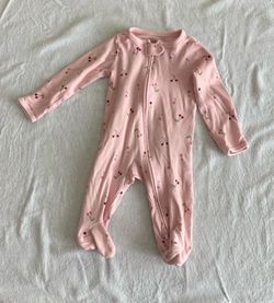 Baby clothing