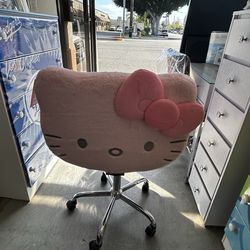 Hello Kitty vanity chair