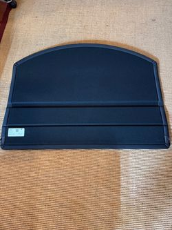 Tesla parcel Shelf
