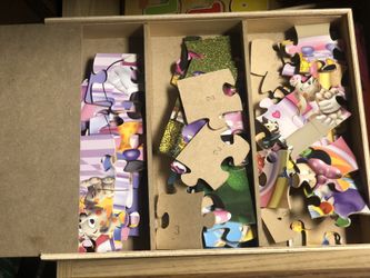 Minnie Mouse puzzle 5 in 1