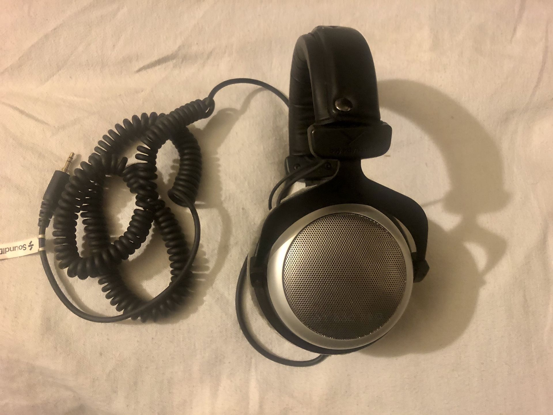 Top Of The Line!!! Custom Beyerdynamic DT 880 Pro + Sound iD