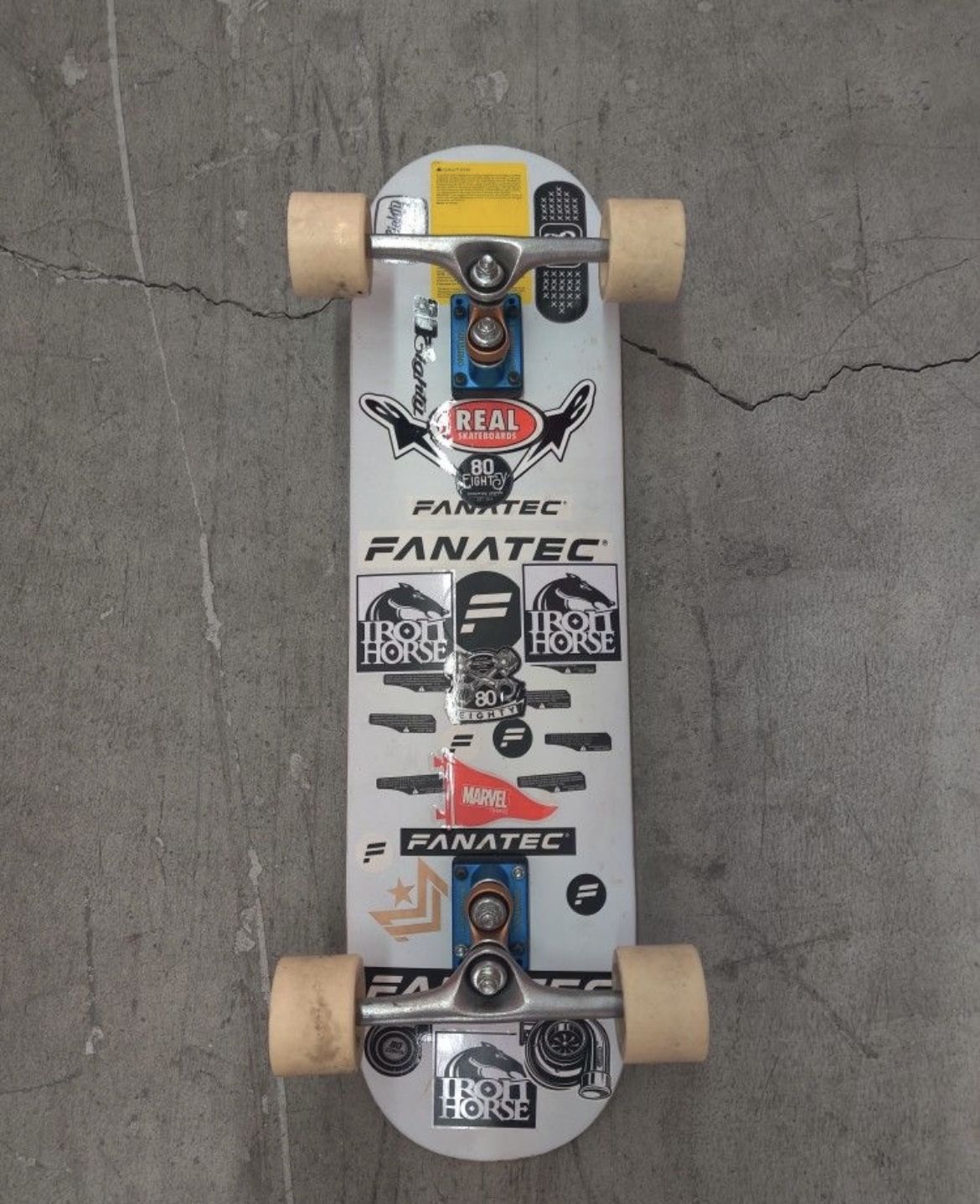 White Deck With Abnormal Construction