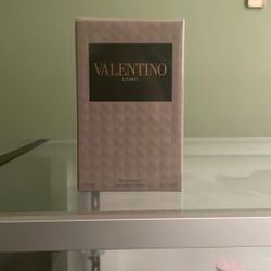 Uomo Valentino