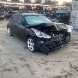 Auto Parts 2015 Hyundai Veloster 