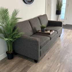 Grey Couch (FREE Delivery!🚚)