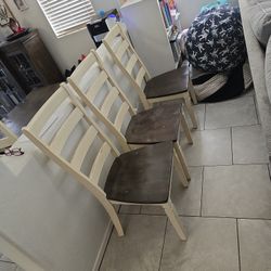 Dining Table .4 Chairs