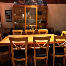 8 chairs dining table and china hutch LIMITED TIME