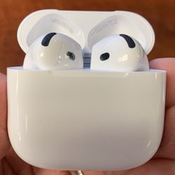 AirPods 4 with Active Noise Cancellation…!! 