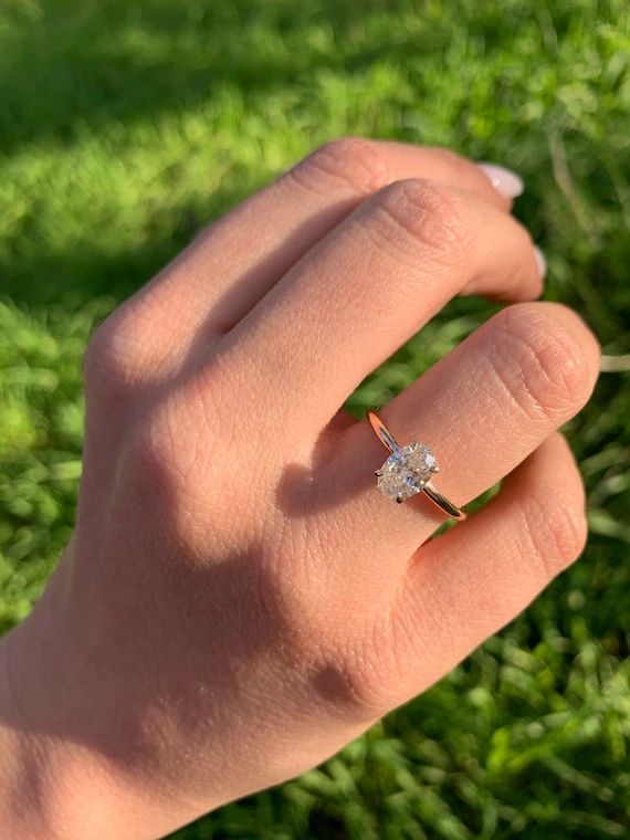 Engagement Ring (Diamond & Gold)