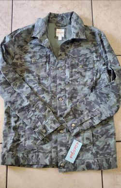 New Cat & Jack Boys Jacket. Size XL (16)