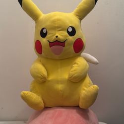 Pokémon Plushies (pikachu/Slowpoke 