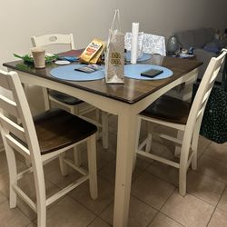 White table for 4 