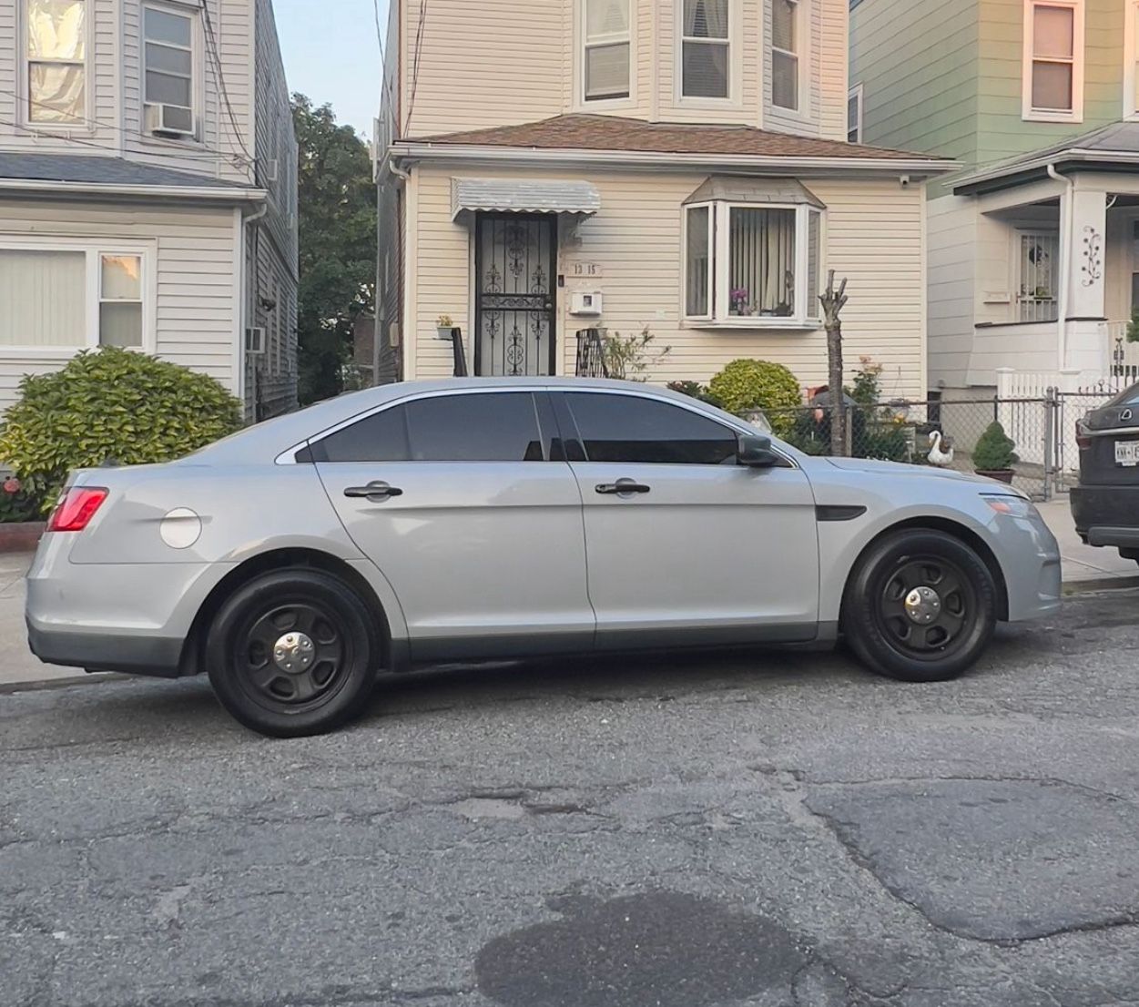 2015 Ford Taurus