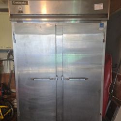 Reach In Cooler