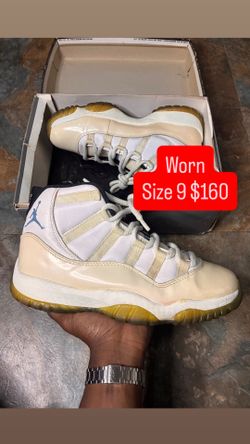 Size 9 1996 “Columbia / Legend Blue” Jordan 11