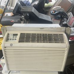5.000 BTU GE Air Conditioner 