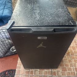 Mini Fridge With Freezer