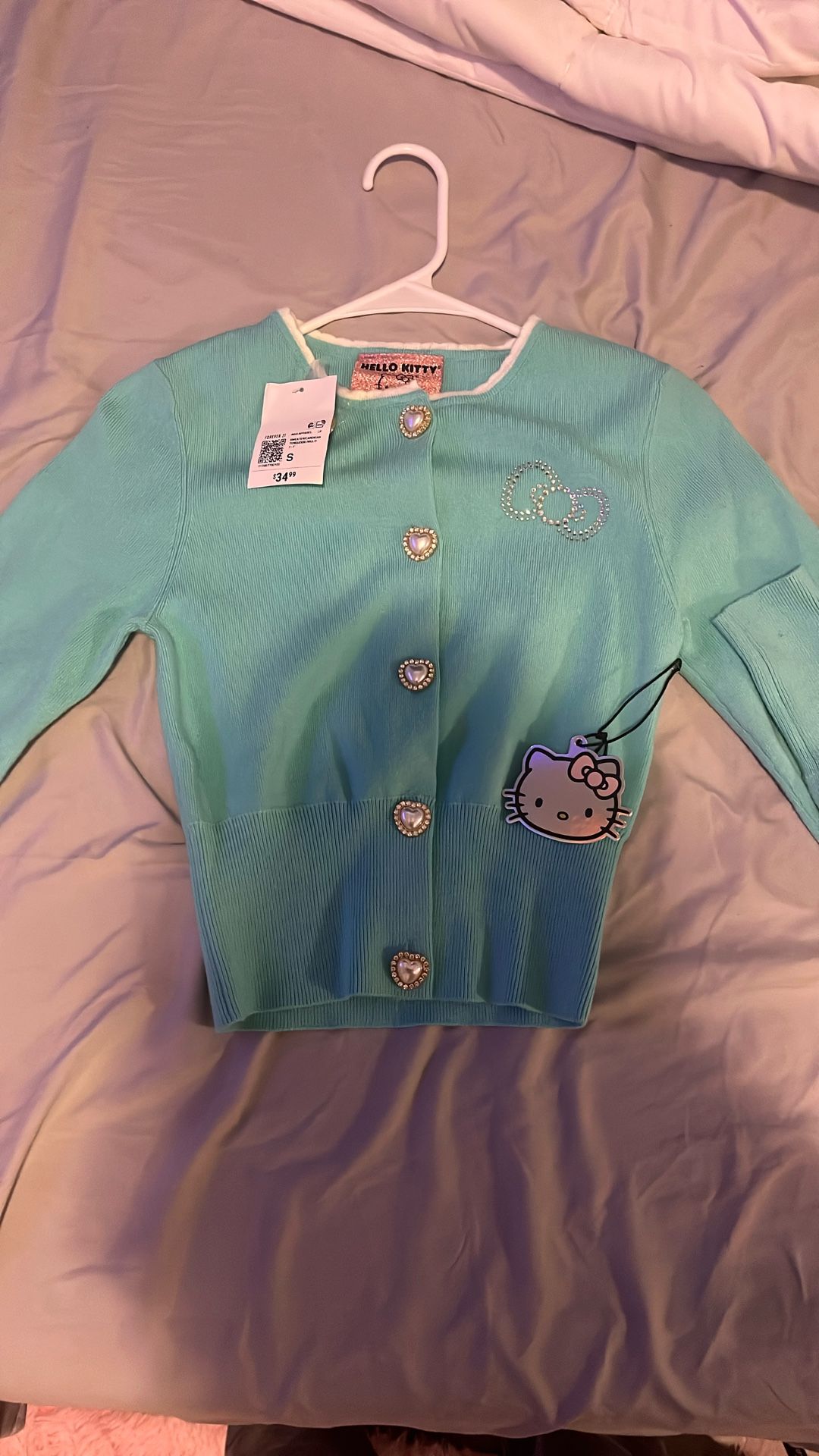 forever 21 hello kitty sweater/cardigan