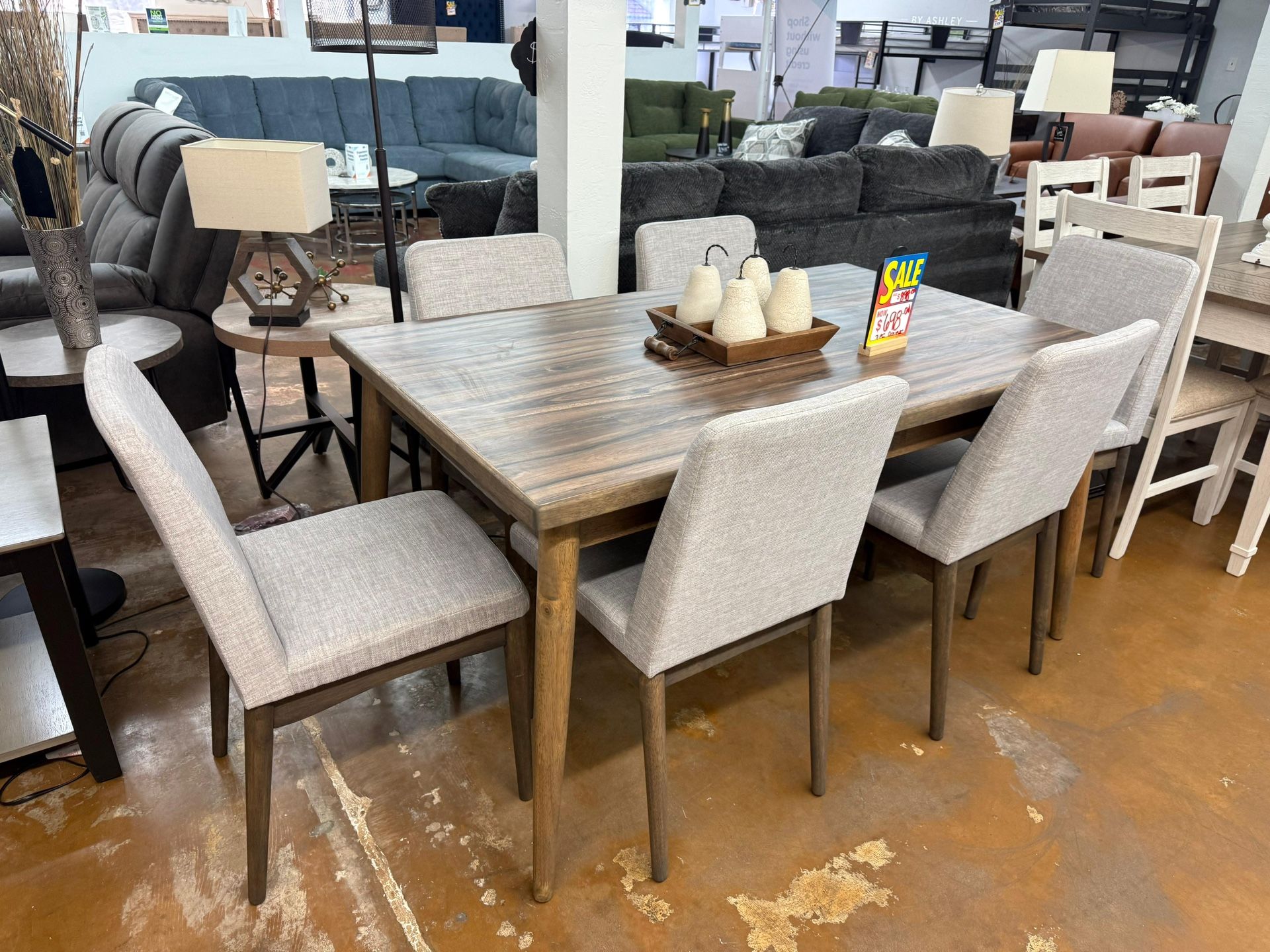 7 Pc Dining Set 