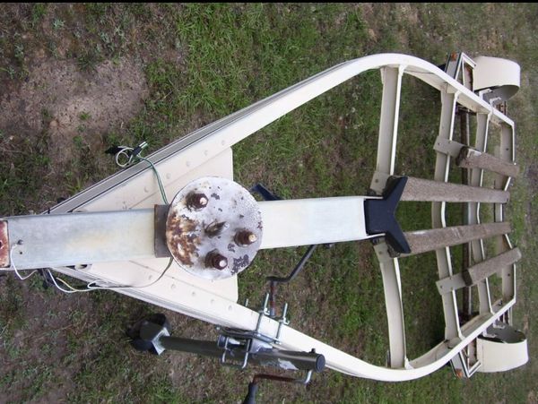 Aluminum Boat, Kayak, Utility Trailer for Sale in Granbury