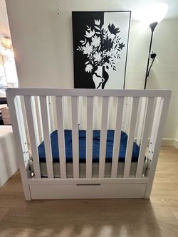 Carter's by DaVinci Colby 4-in-1 Convertible Mini Crib with Trundle Drawer in White, Greenguard Gold Certified