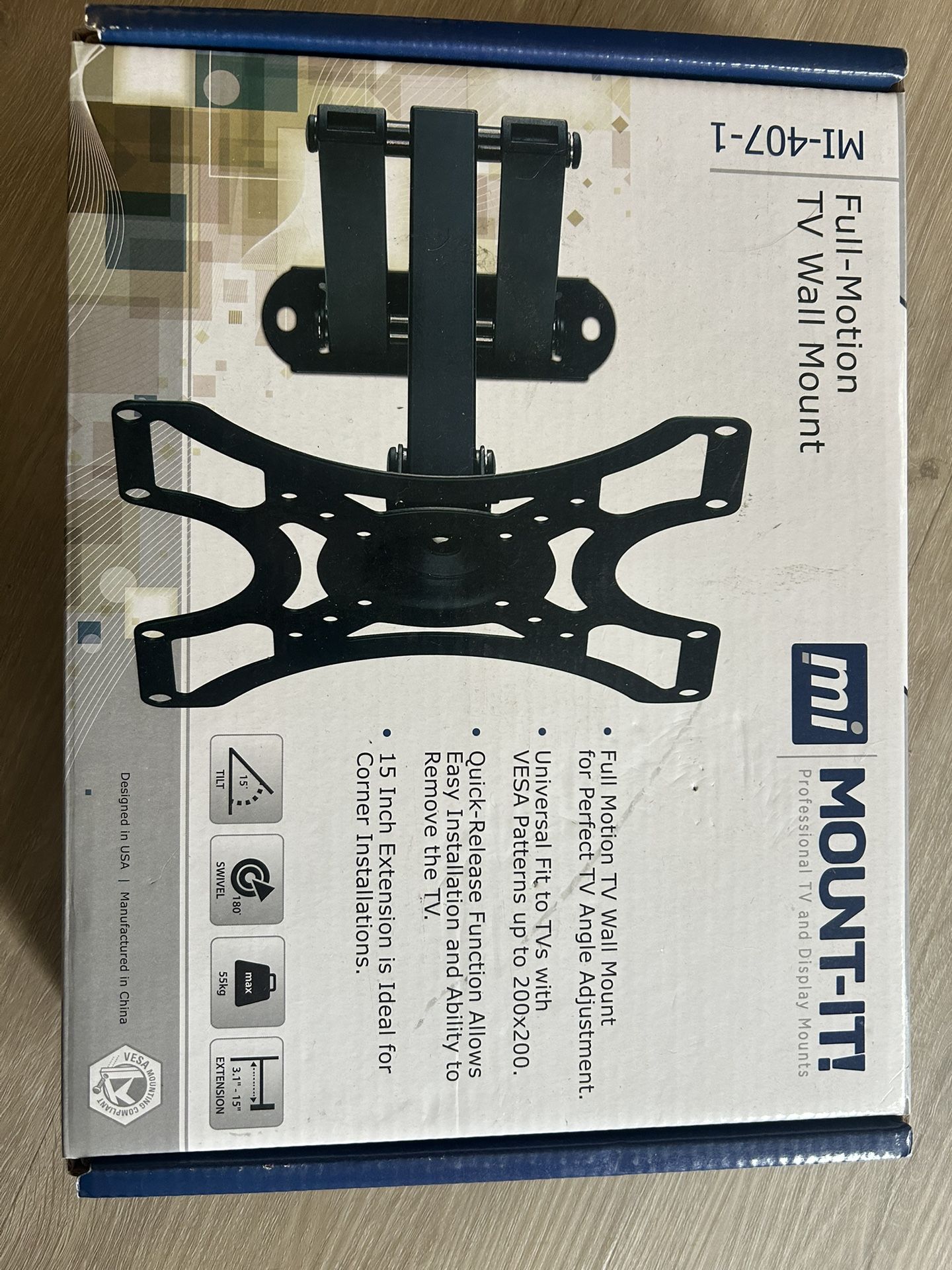 Full motion TV Wall mount