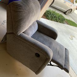 Recliner 