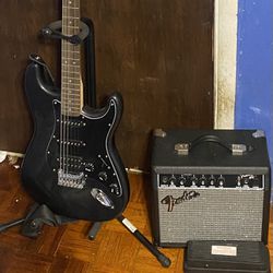 Fender Stratocaster Electric Guitar With Amp And Wah Pedal 