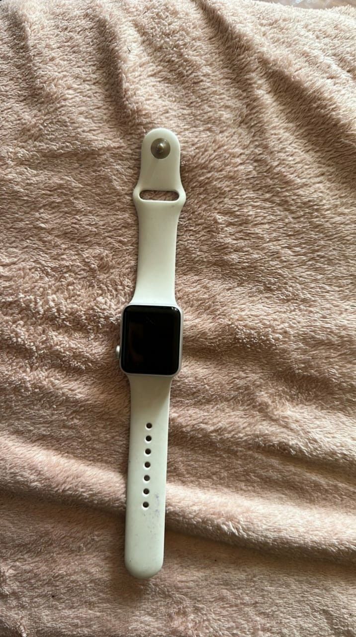APPLE WATCH SERIES 3 42MM UNLOCKED NEW IN BOX $1 DOWN TODAY REST IN PAYMENTS.NO CREDIT CHECK