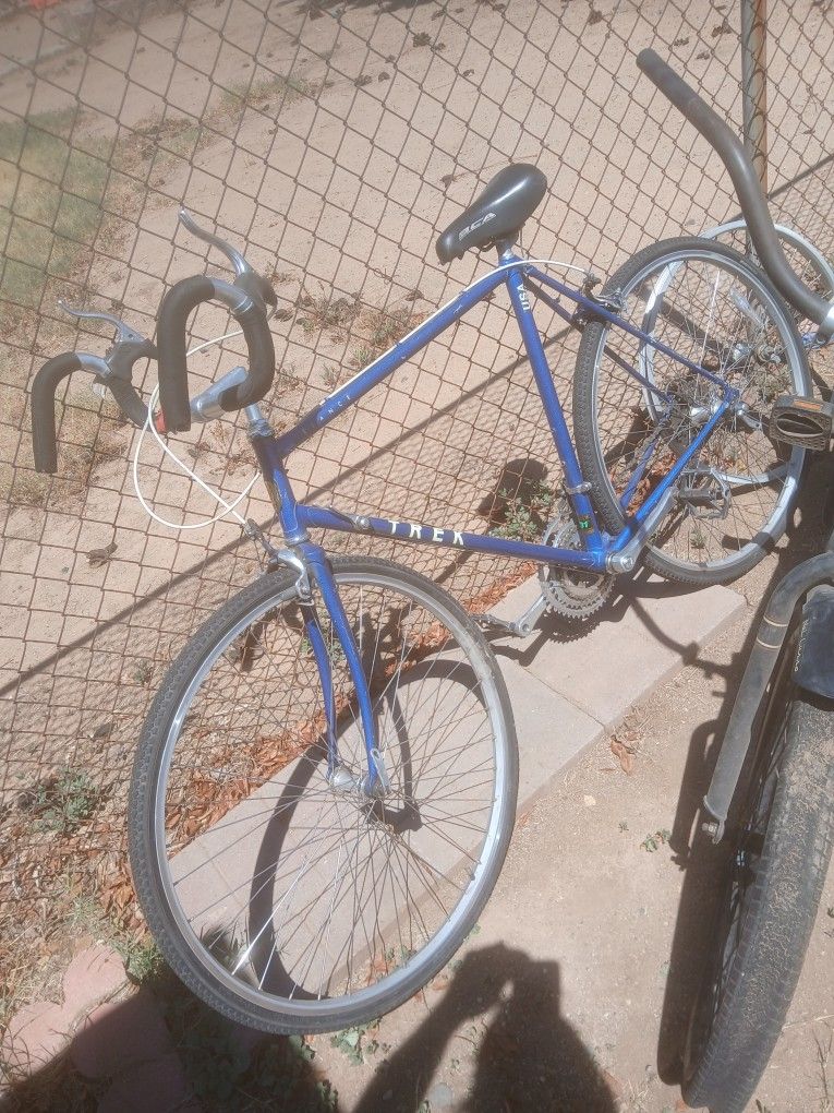 18 Speed  Trek 
