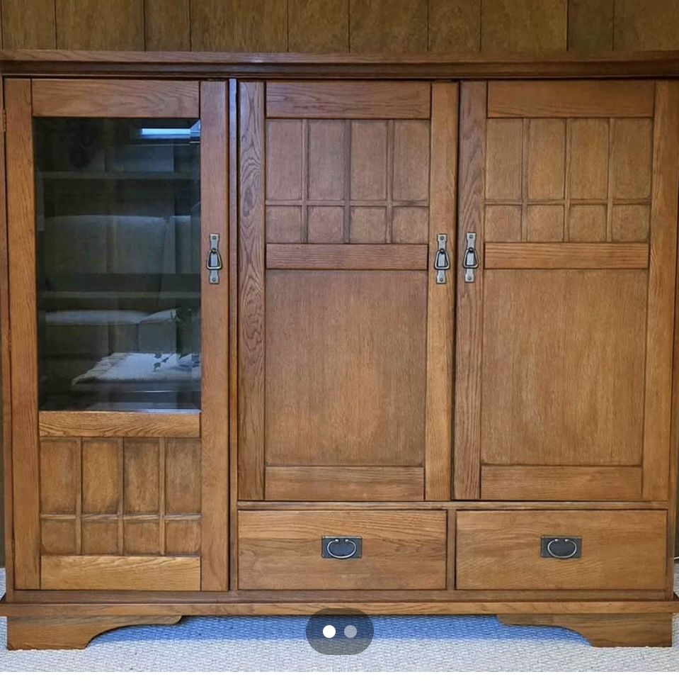 This Red oak Tv cabinet