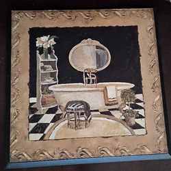 Small bathroom wall portrait