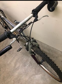 Park pre mountain bike pulstar hubs straight pull spokes